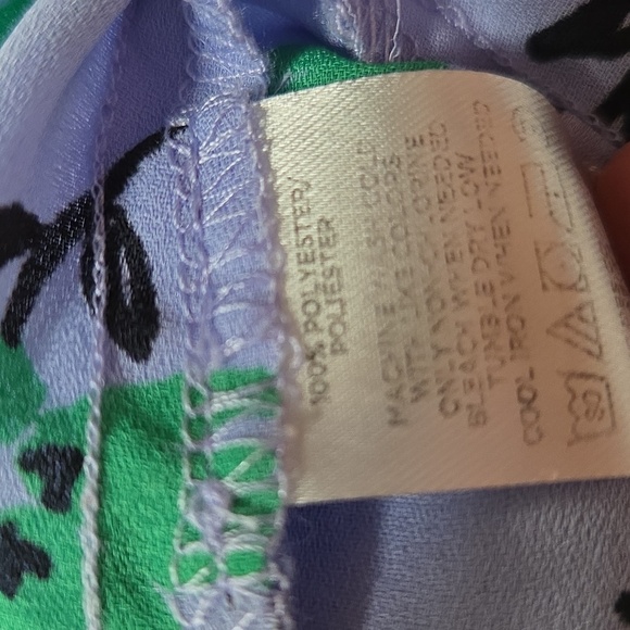 ANN TAYLOR RUFFLE BUTTON TOP - Picture 7 of 11